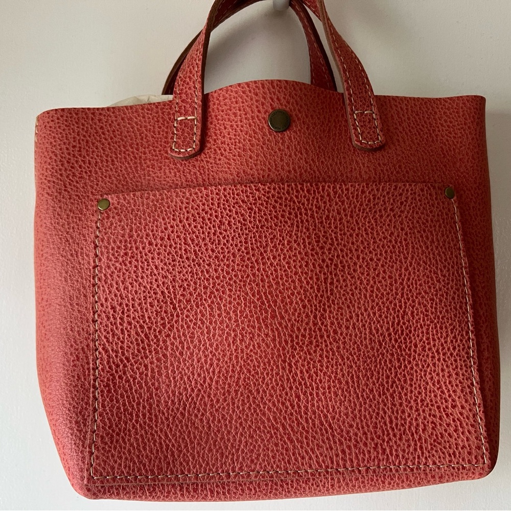 NWOT PLG Portland Leather Goods Mini Crossbody - Flamingo - Unicorn 🦄